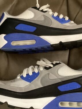 Nike shoes